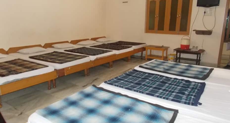 Hotel Ambika, Abu Road 4